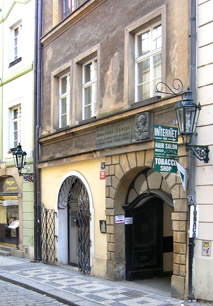 Karlova_str_No4,_Prague_Old_Town